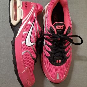 Nike Women Torch 4 Running Shoes - Hot Pink & Black